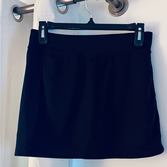 PGA Tour Black Skater Skirt - Picture 3 of 4